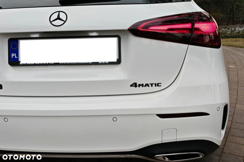 Mercedes-Benz Klasa A 220 4-Matic 7G-DCT - 39