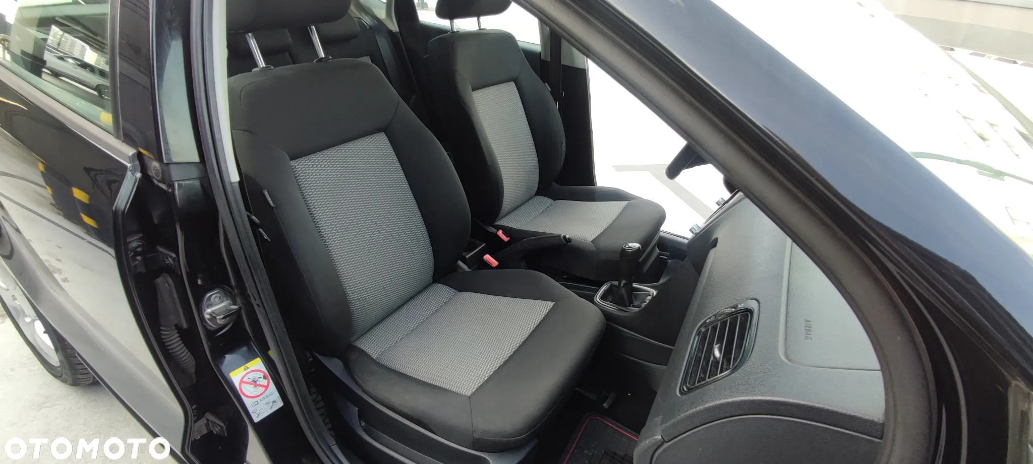 Volkswagen Polo 1.2 12V Comfortline - 12