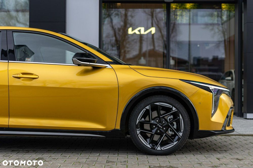 Kia K4 - 7