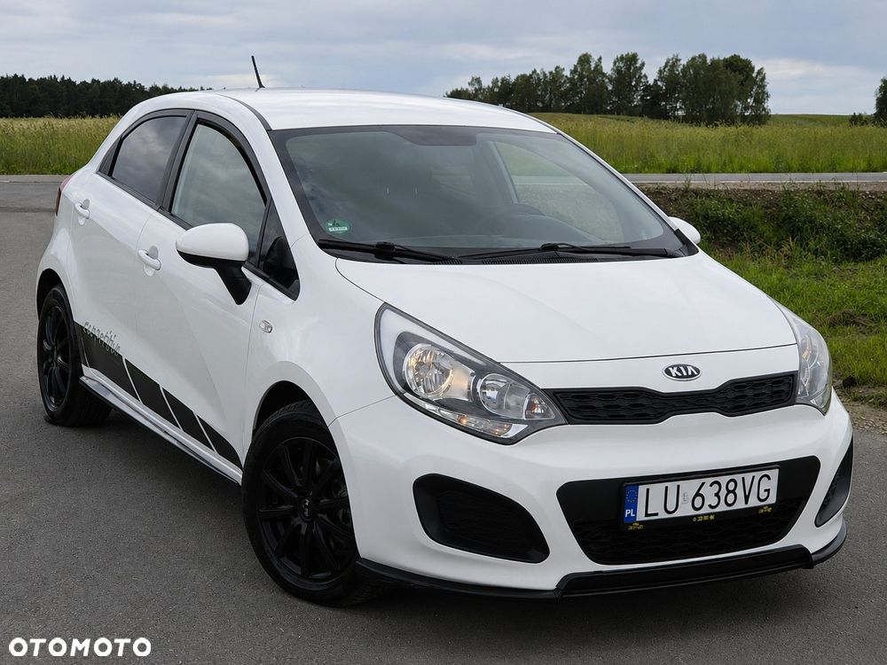 Kia Rio - 1