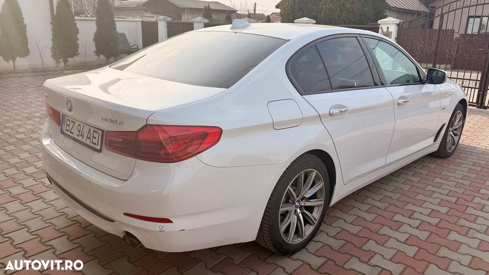 BMW Seria 5 520d xDrive AT - 3