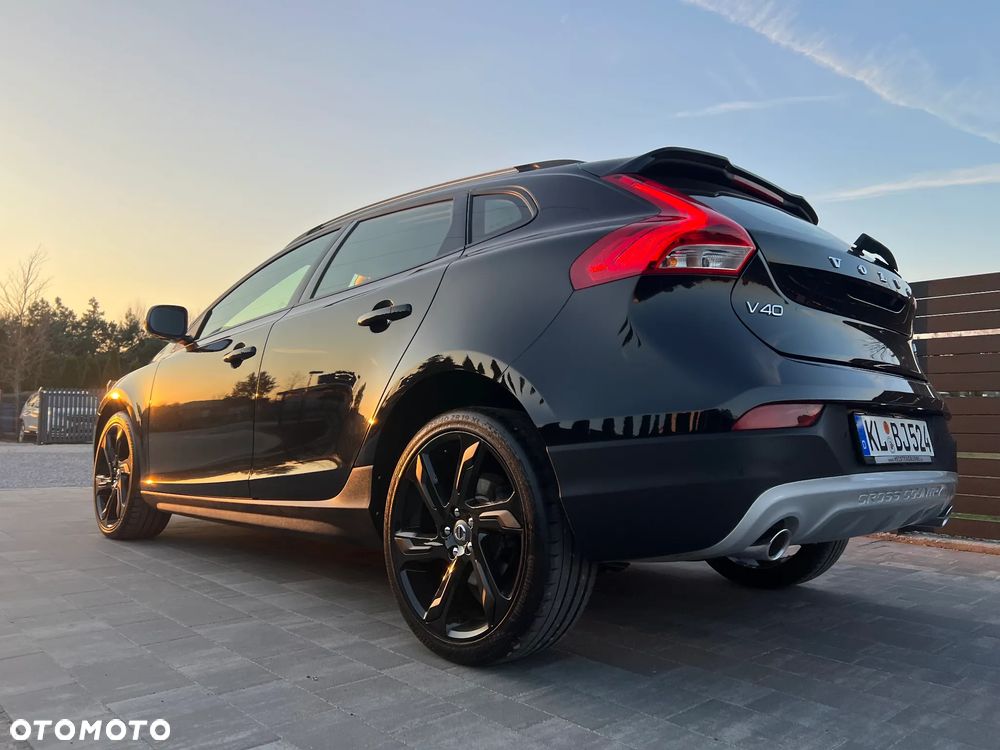 Volvo V40 Cross Country D4 Geartronic Momentum - 13
