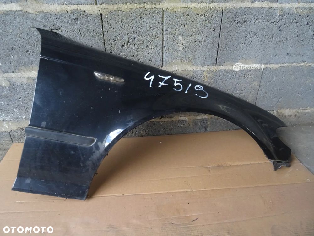 Błotnik prawy przód bmw e46 475/9 - 2