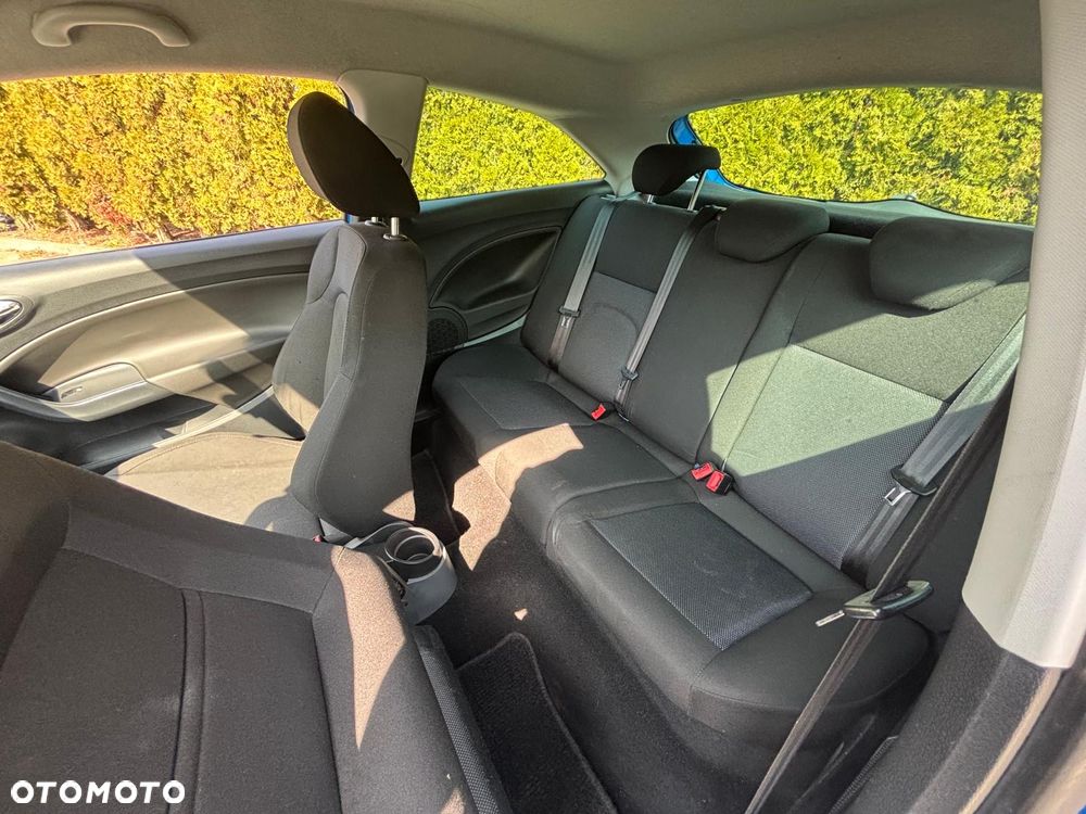 Seat Ibiza 1.4 16V Reference - 22