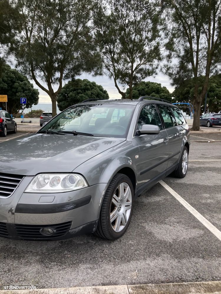 VW Passat Variant 1.9 TDi Highline 4M - 9
