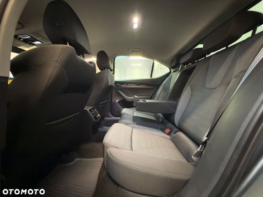 Skoda Octavia 1.5 TSI ACT Ambition - 25