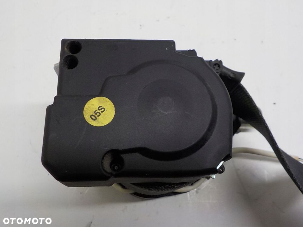 VW CADDY III PAS BEZPIECZEŃSTWA PRAWY 2K5857806B 34158544 - 2