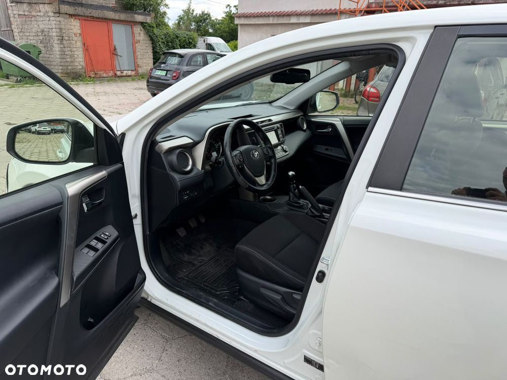 Toyota RAV4 2.0 D-4D Prestige 4x2 - 19