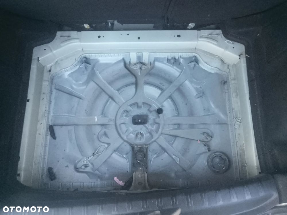Peugeot 308 e-HDi 115 Stop & Start Allure - 3