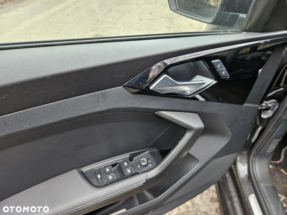 Audi A1 Sportback 30 TFSI S tronic S line - 12