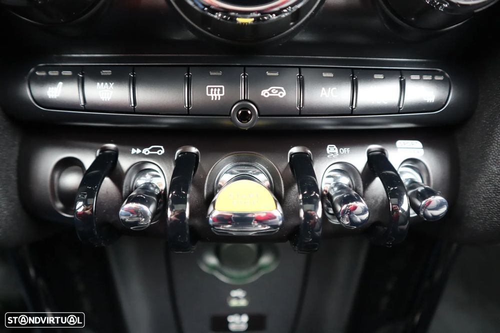 MINI 3 Portas Cooper SE - 34