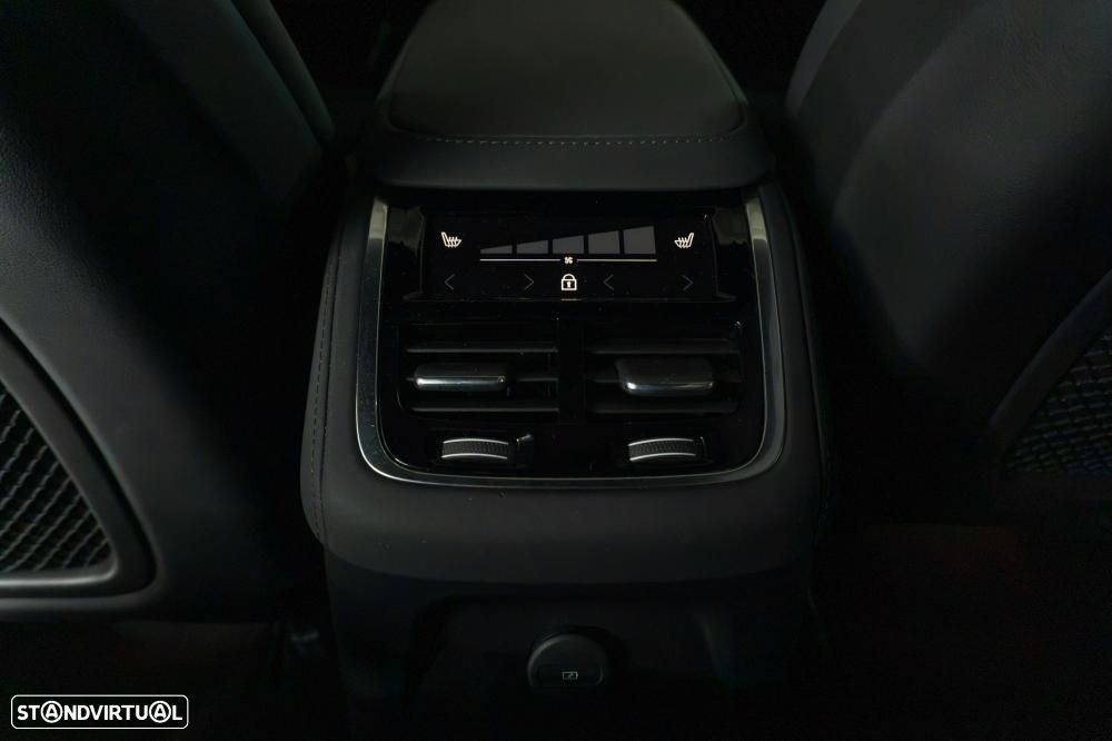 Volvo XC 90 2.0 T8 PHEV Plus Bright AWD - 17