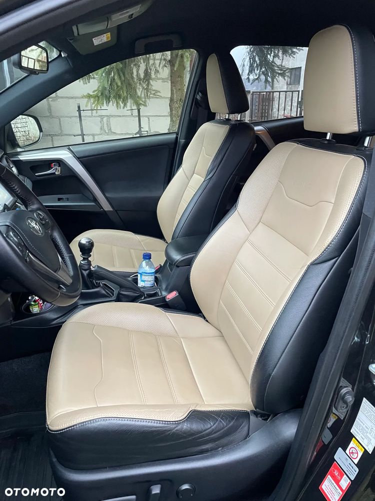 Toyota RAV4 2.0 D-4D Sprint 4x2 - 12