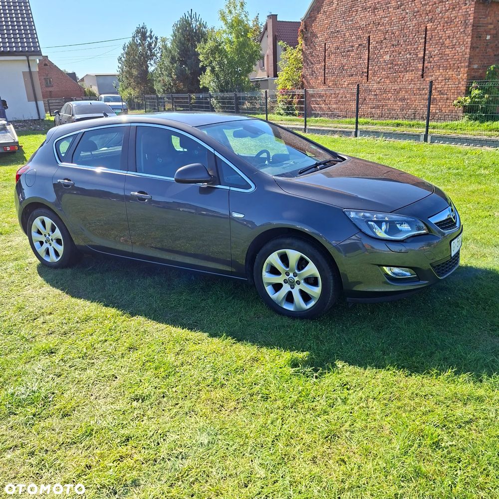 Opel Astra 1.4 Turbo Cosmo - 8