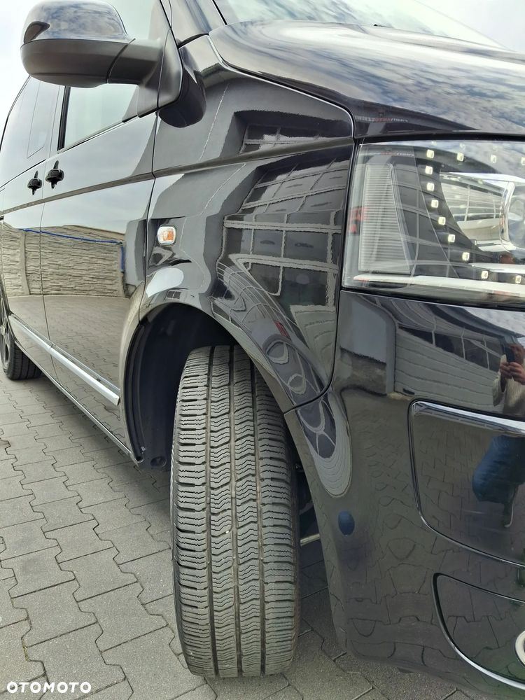 Volkswagen Multivan - 28