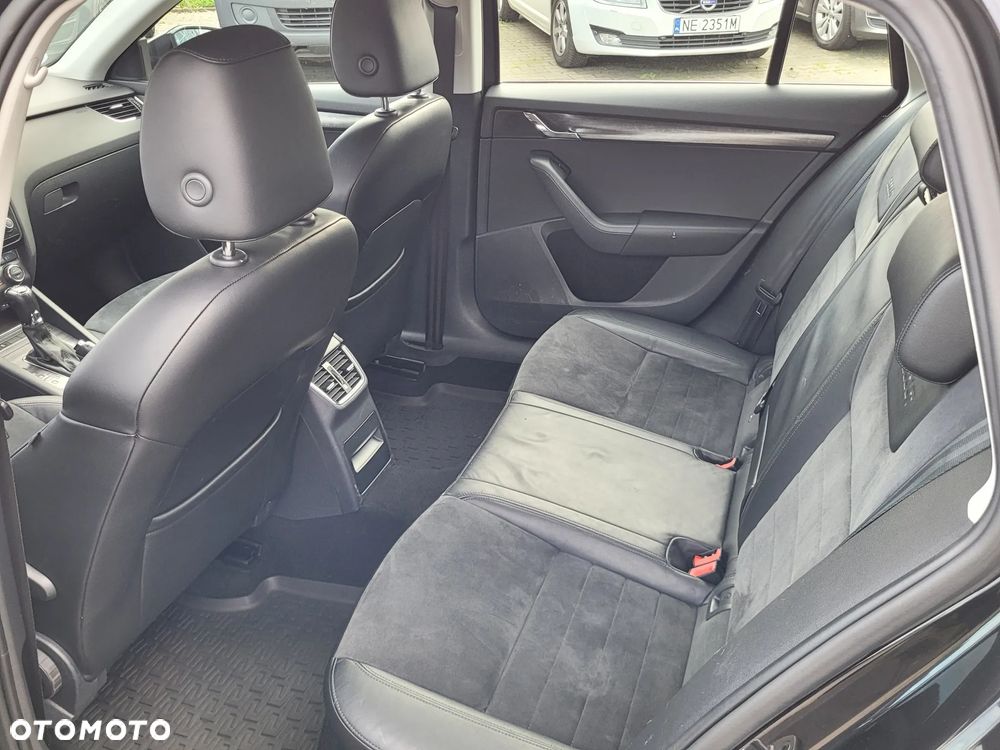 Skoda Octavia 2.0 TDI 4x4 DSG Scout - 15