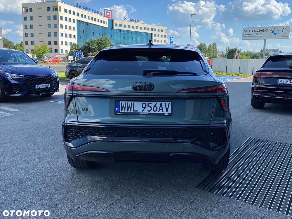 Audi Q3 Sportback - 5