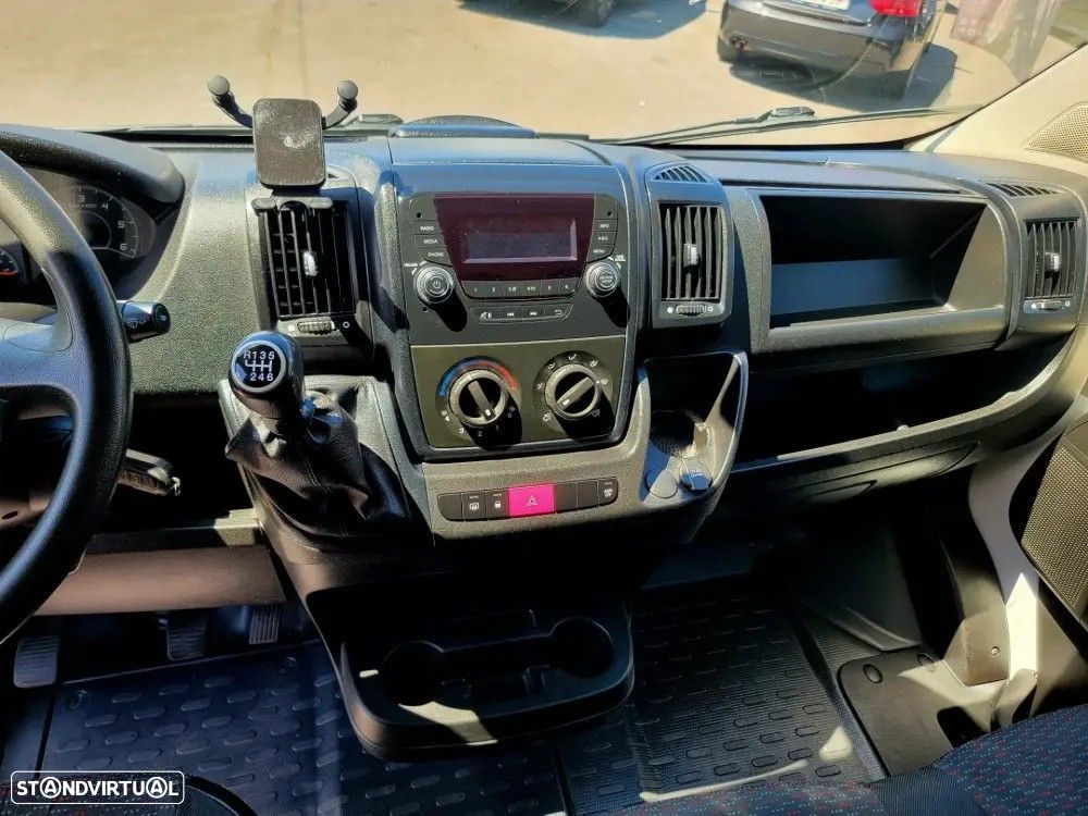 Peugeot Boxer 2.2 BlueHDi 335 L3H3 Pro - 11