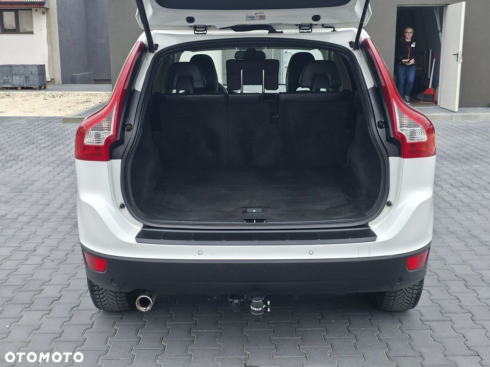 Volvo XC 60 - 6