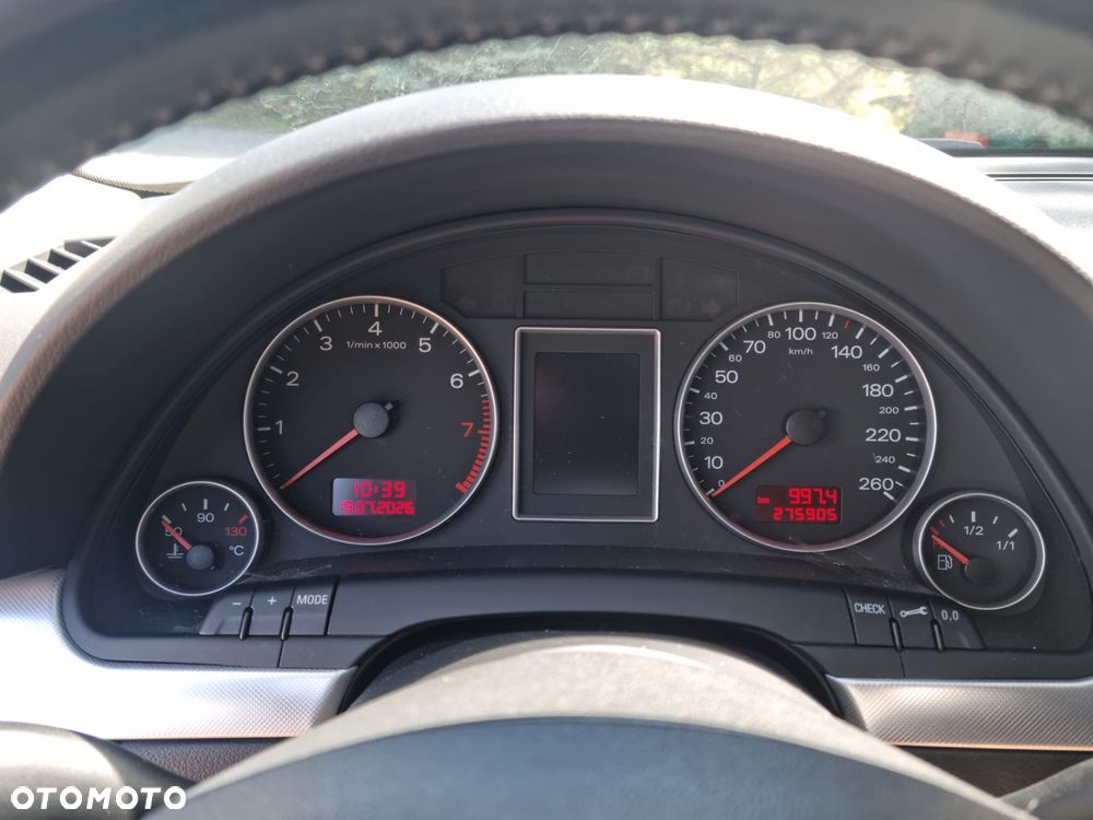 Audi A4 Avant - 14