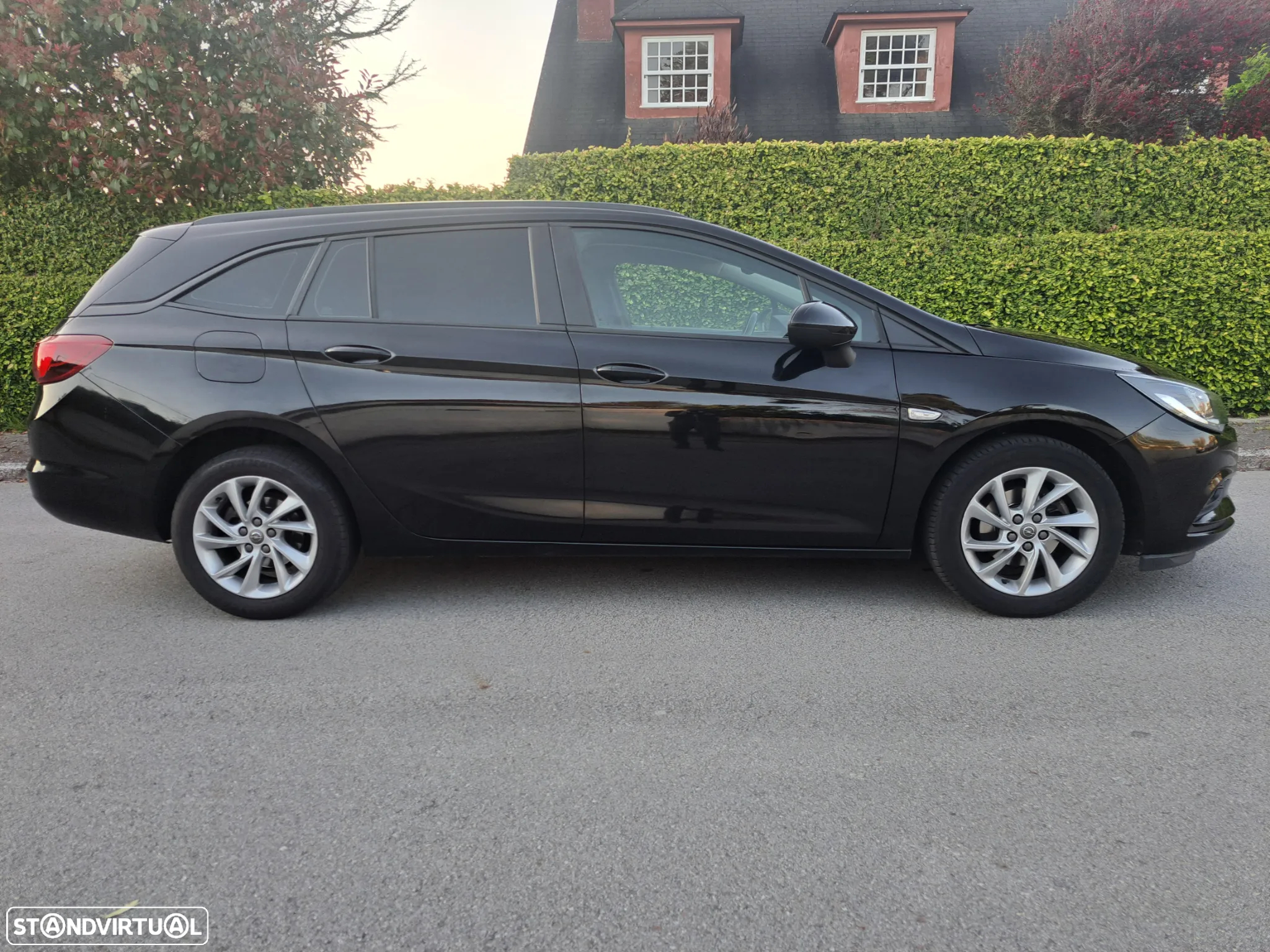 Opel Astra Sports Tourer 1.4 T Innovation Act.S/S - 3