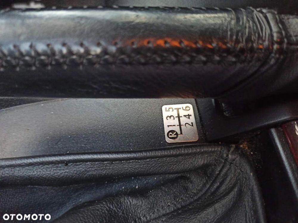 Lexus IS 220 D Prestige - 15