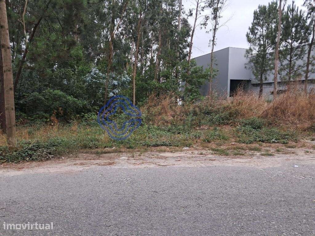 Terreno Industrial  com  3200m2 - Grande imagem: 5/10