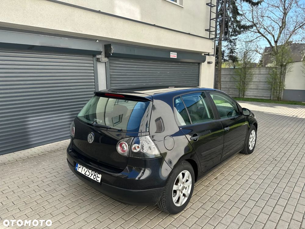 Volkswagen Golf 1.4 FSI Sportline - 4