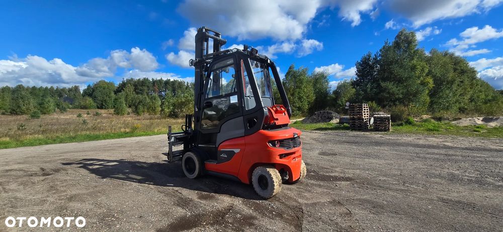 Linde WÓZEK WIDLOWY H35T - 2