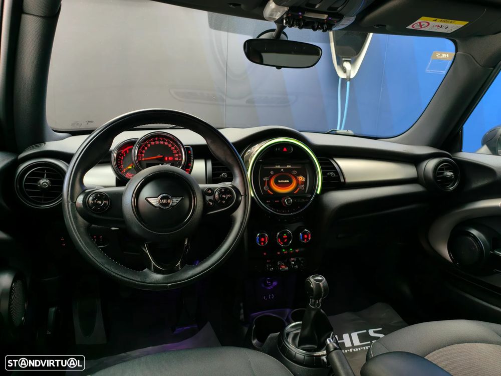 MINI 3 Portas One D - 26