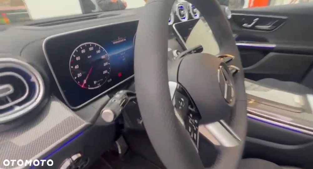 Mercedes-Benz GLC - 9