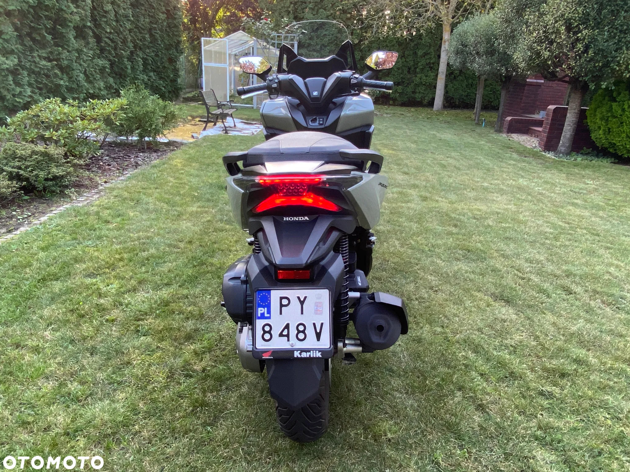 Honda NSS - 23