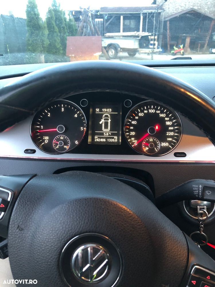 Volkswagen Passat Variant 1.6 TDI BlueMotion - 9