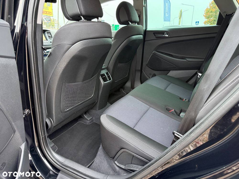 Hyundai Tucson blue 1.6 GDi 2WD Navi - 30