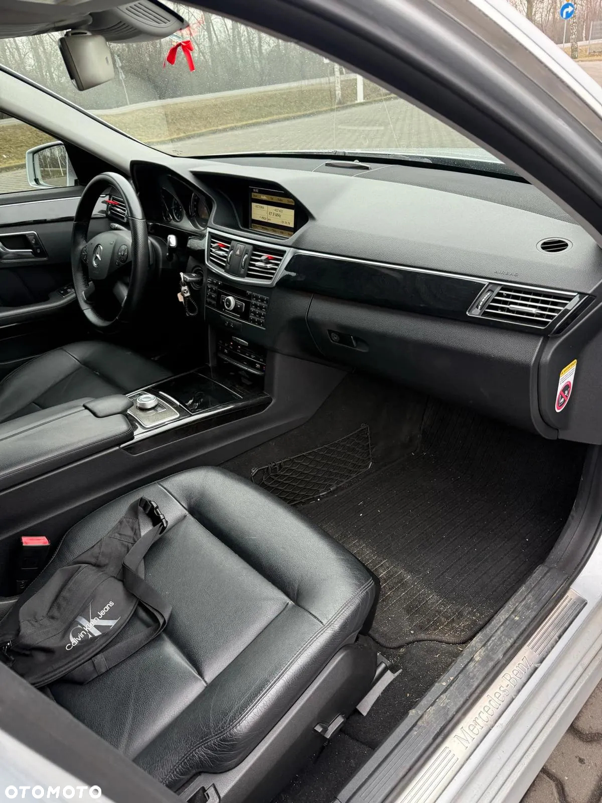 Mercedes-Benz Klasa E 350 CDI 4-Matic BlueEff Avantgarde - 17