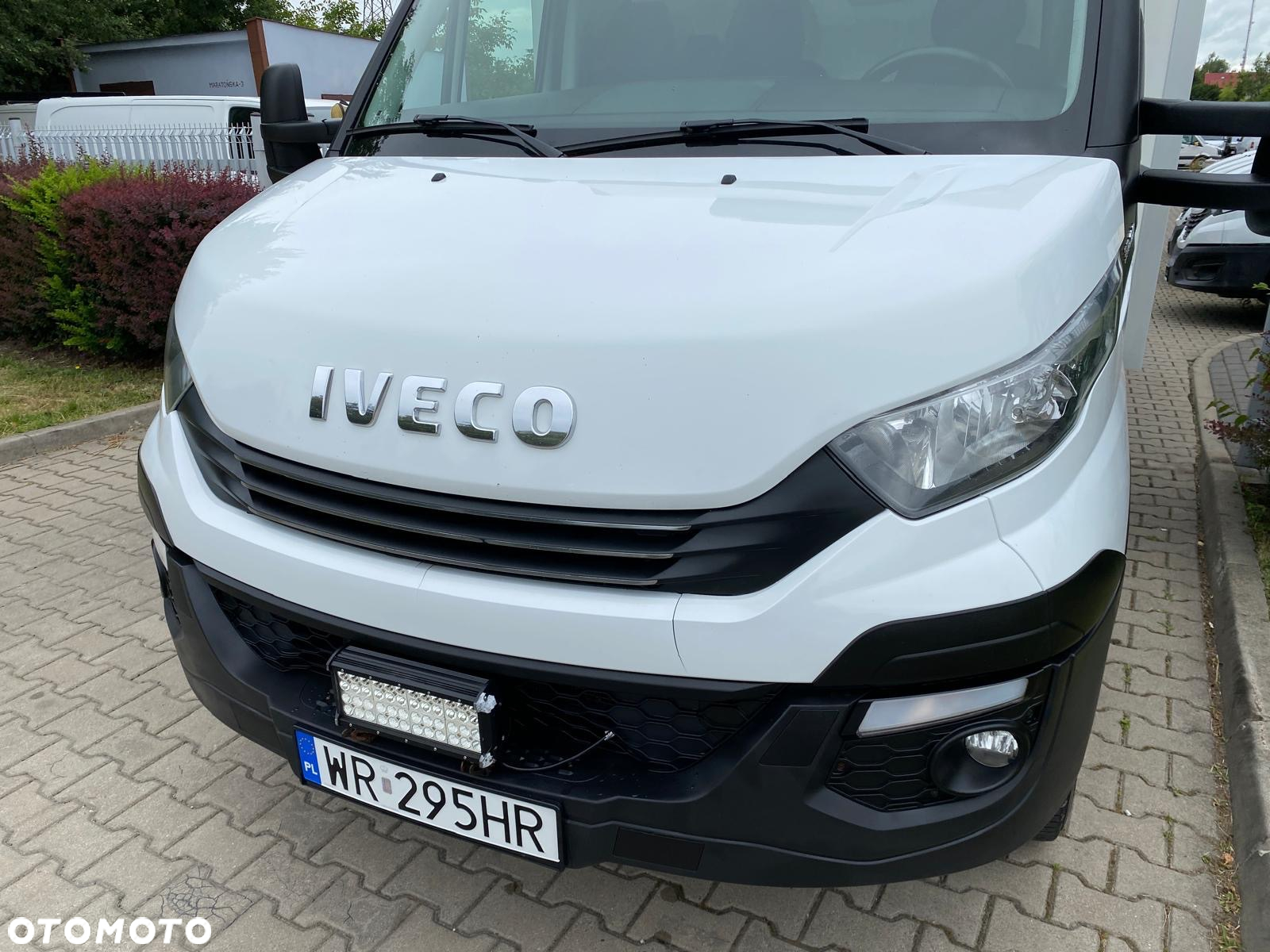 Iveco DAILY 36-160 HI-MATIC CHŁODNIA THERMO KING V300 WINDA ZEPRO - 8
