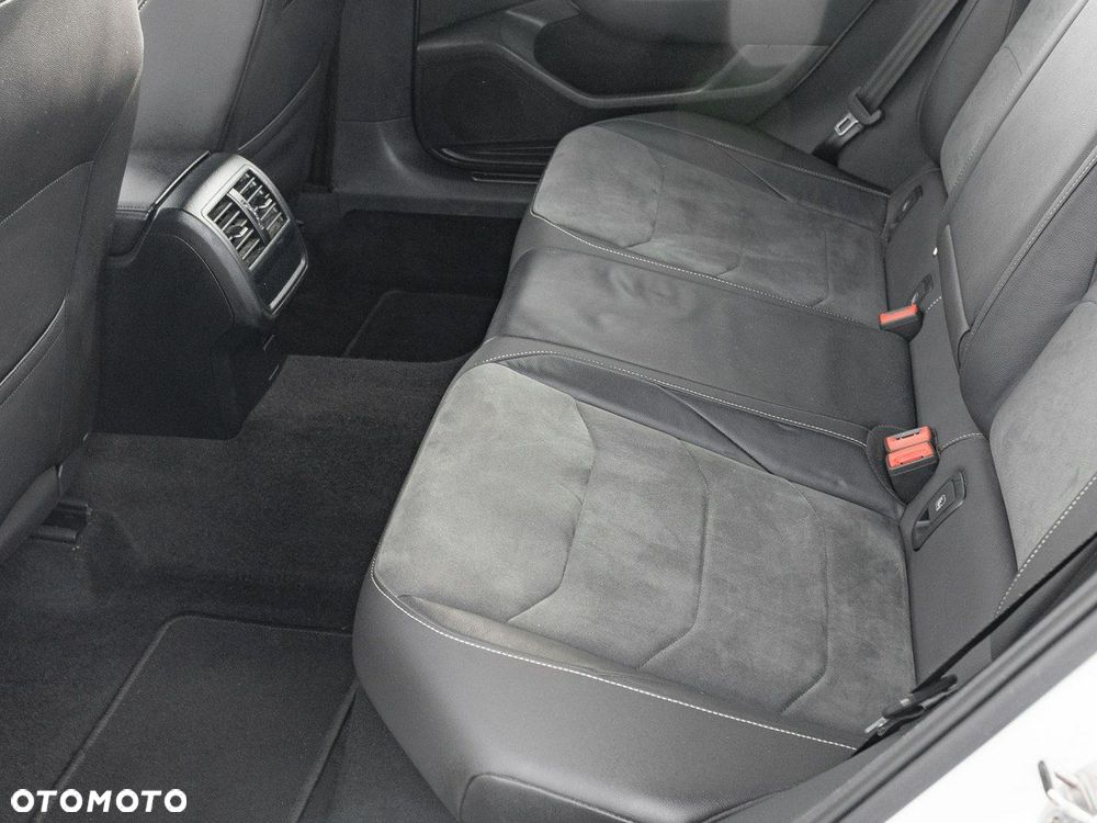 Volkswagen Arteon 2.0 TDI Elegance DSG - 24