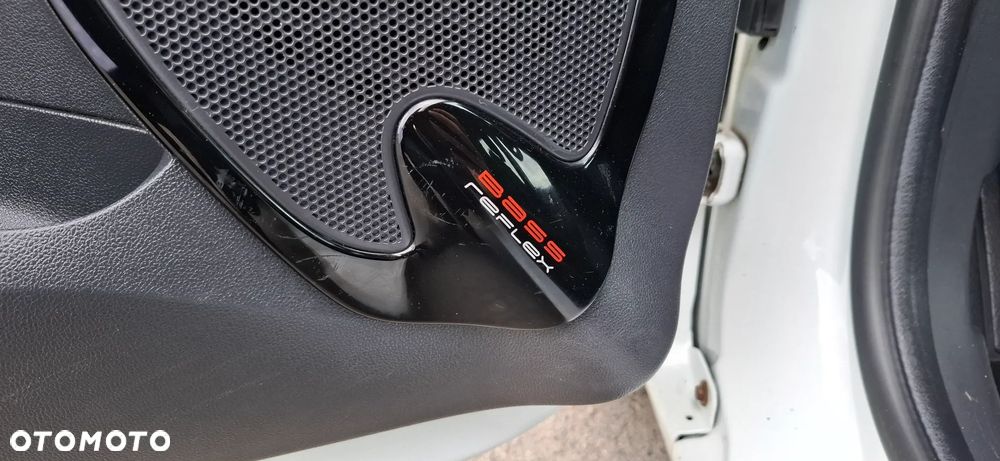 Renault Clio (Energy) dCi 90 Bose Edition - 18