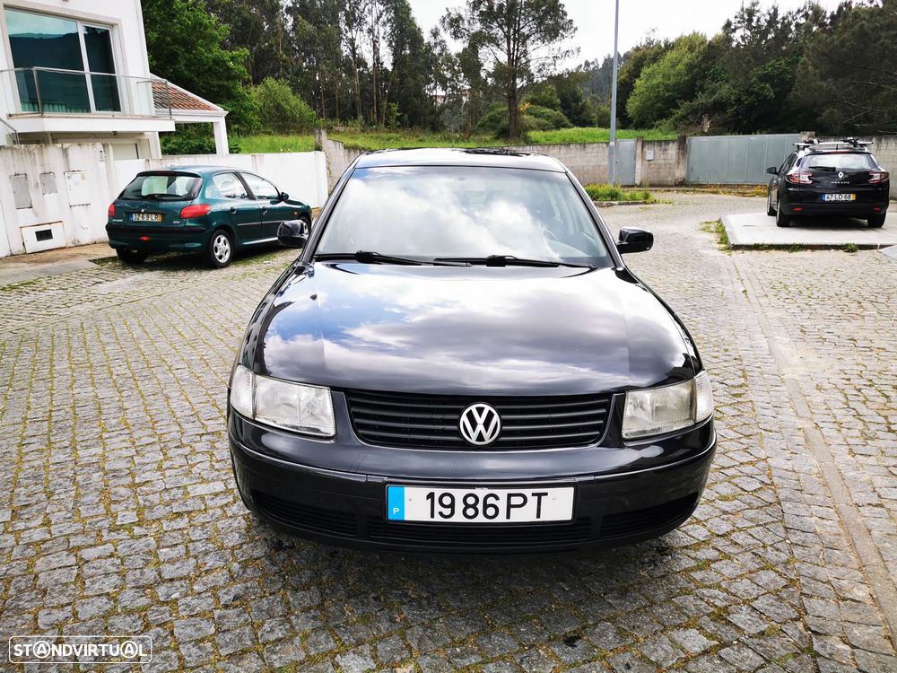 VW Passat 1.9 TDi Confortline - 8
