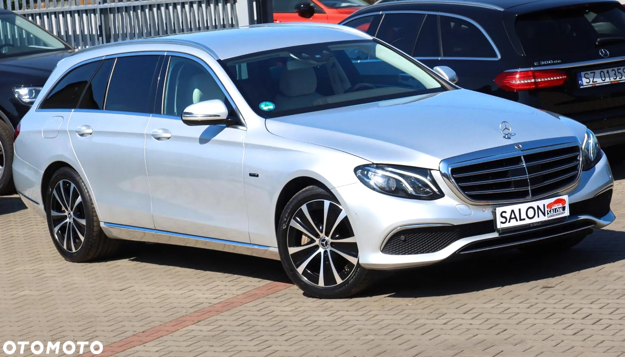 Mercedes-Benz Klasa E 300 de Exclusive - 37