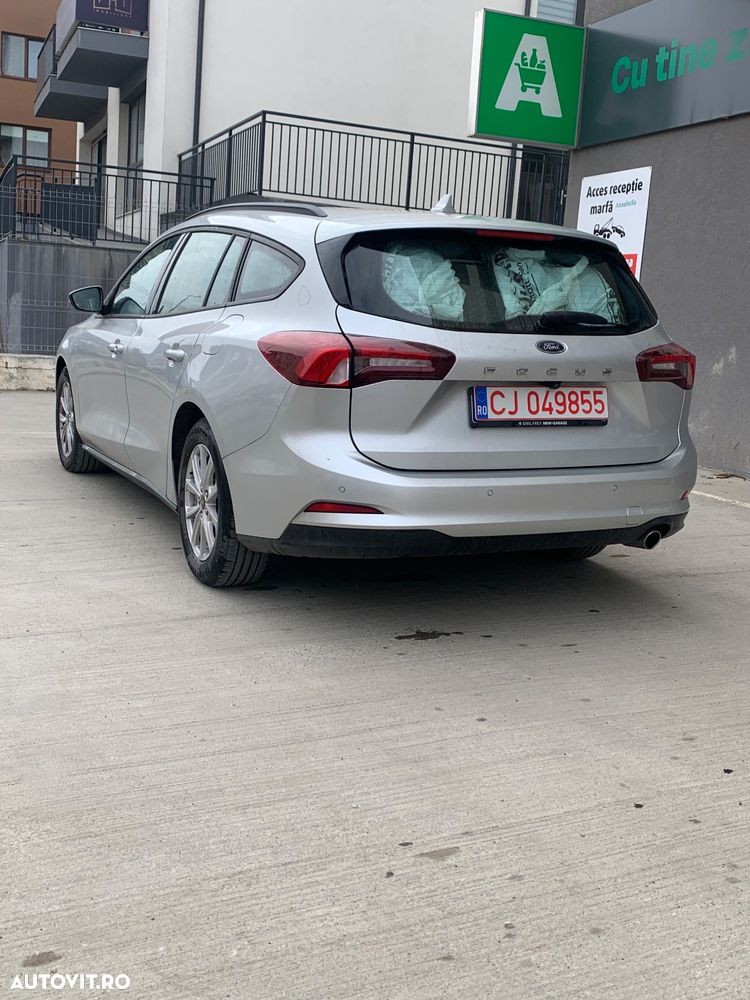 Ford Focus 1.5 EcoBlue Start-Stopp-System Aut. ST-LINE X - 2