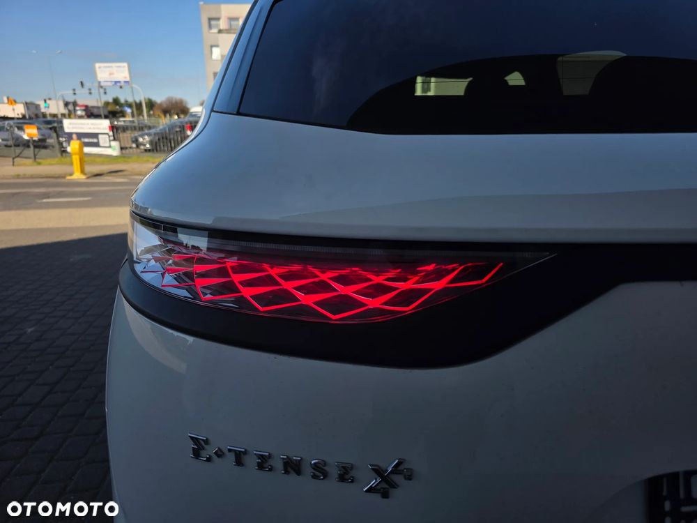 DS Automobiles DS 7 Crossback 1.6 E-Tense 4x4 Performance Line + - 31