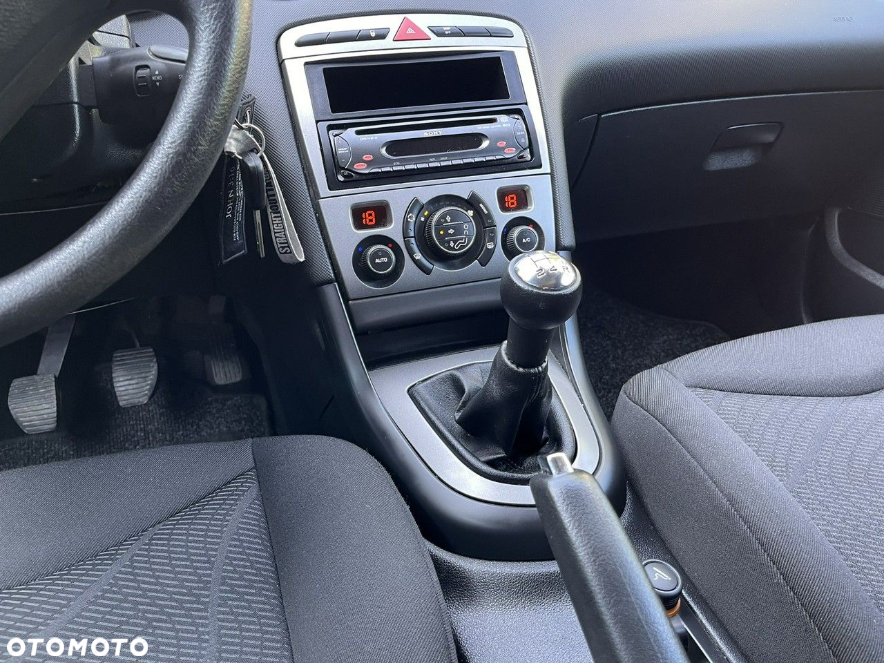 Peugeot 308 1.6 Trendy - 14