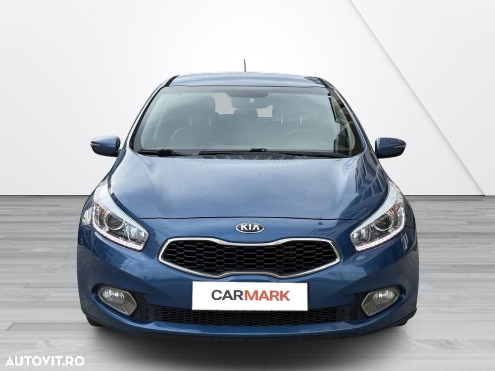 Kia Ceed - 3
