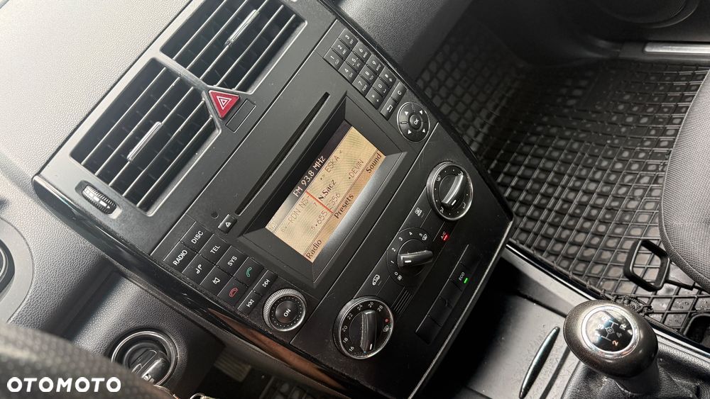 Mercedes-Benz Klasa A 160 BlueEFFICIENCY Elegance - 9
