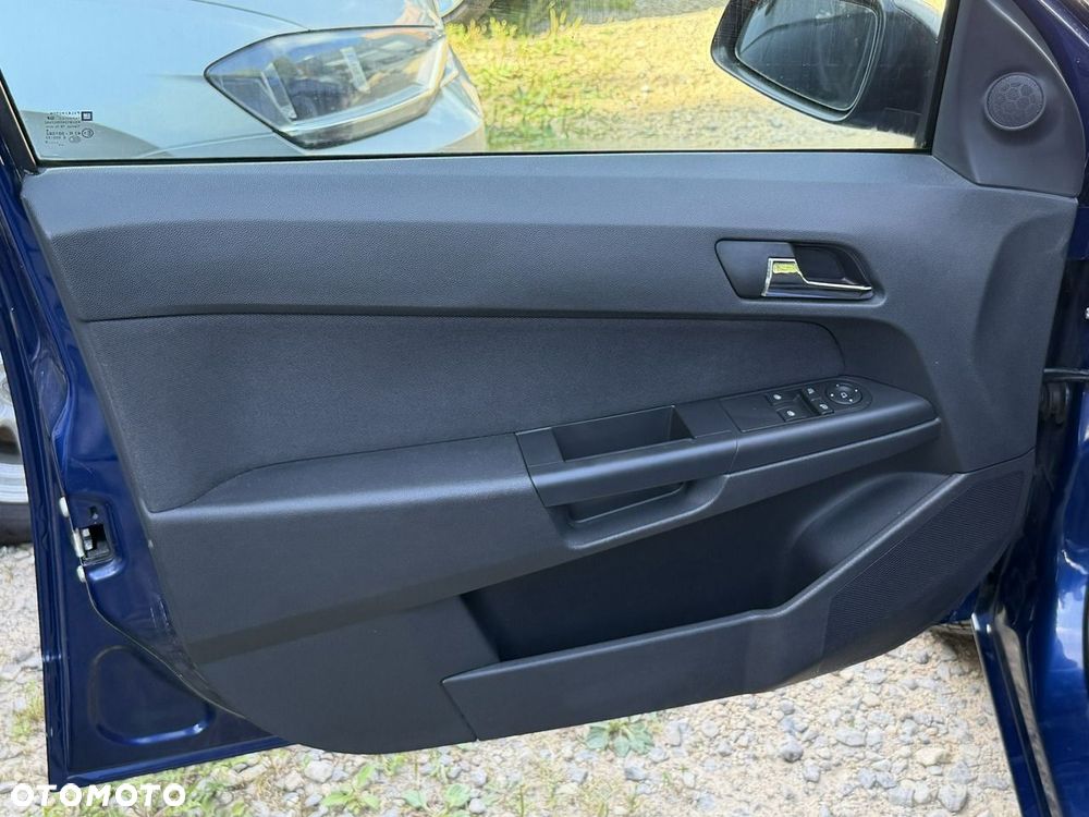 Opel Astra - 12