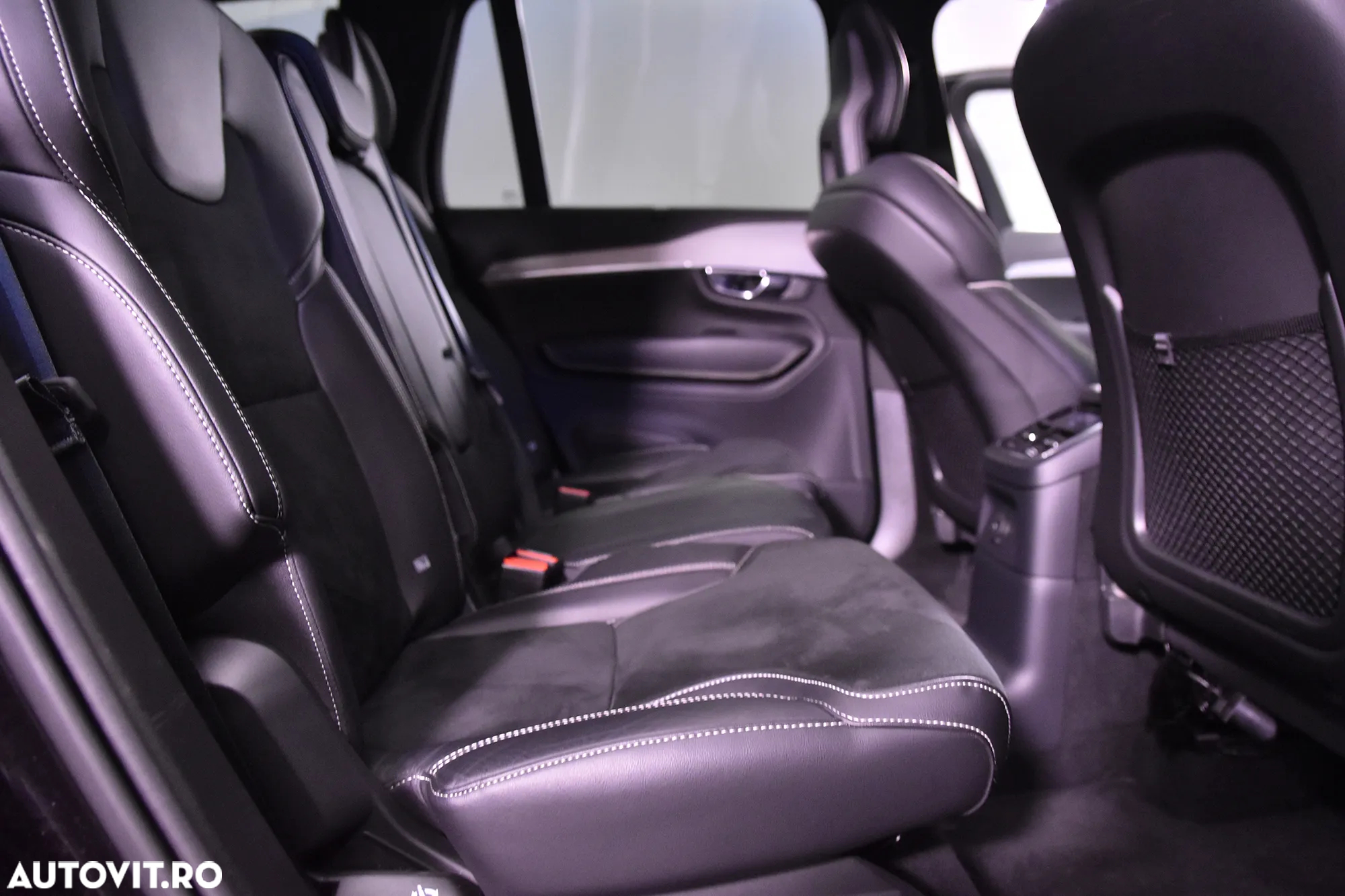 Volvo XC 90 - 12