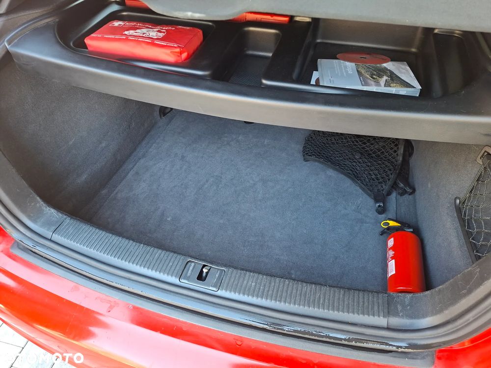 Audi A3 Sportback 2.0 TDI DPF S line Sportpaket plus - 16