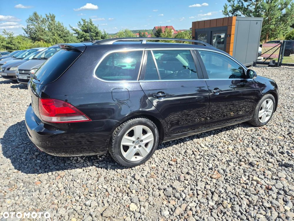 Volkswagen Golf 1.6 TDI Highline - 5