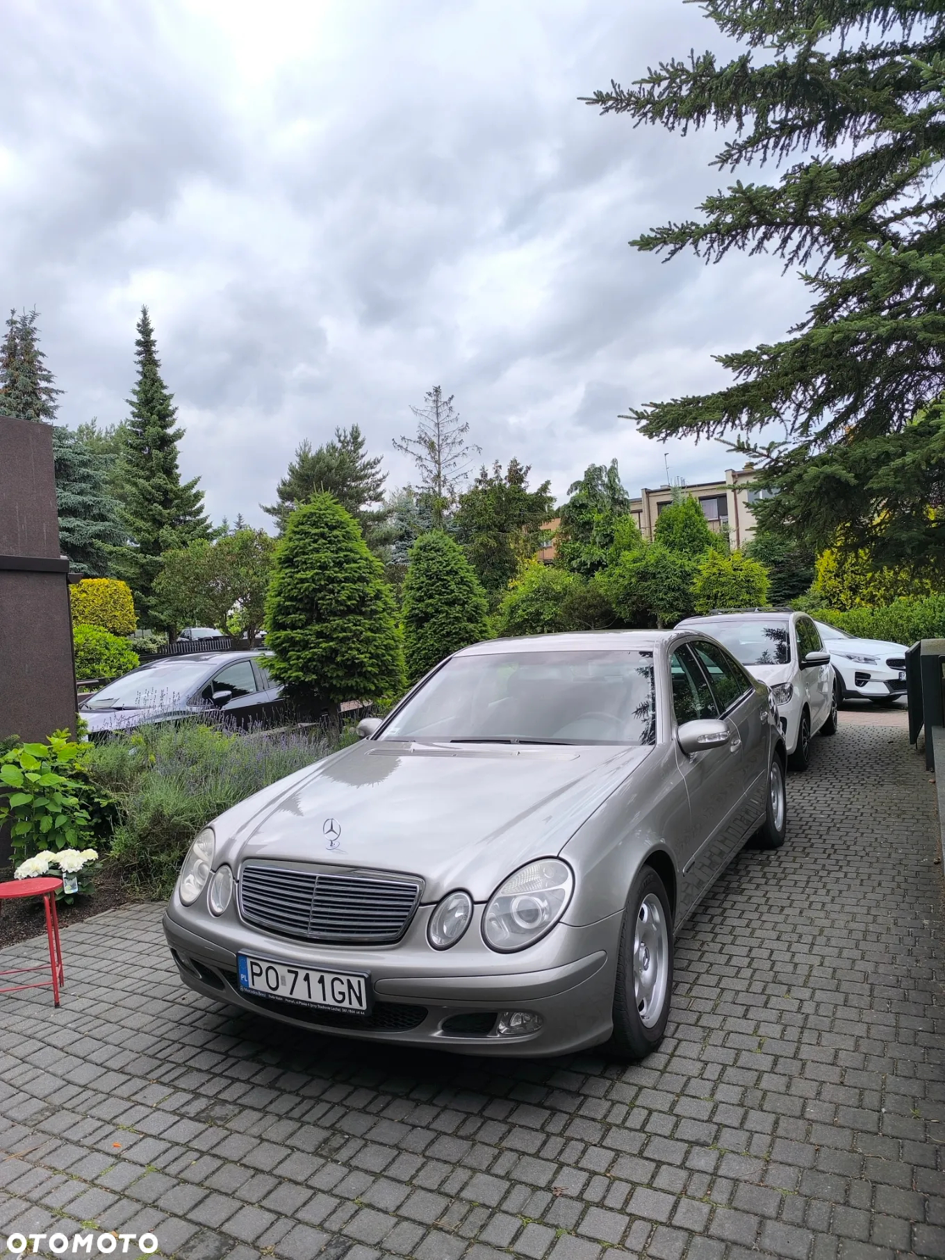 Mercedes-Benz Klasa E 220 CDI Automatik Classic DPF - 4